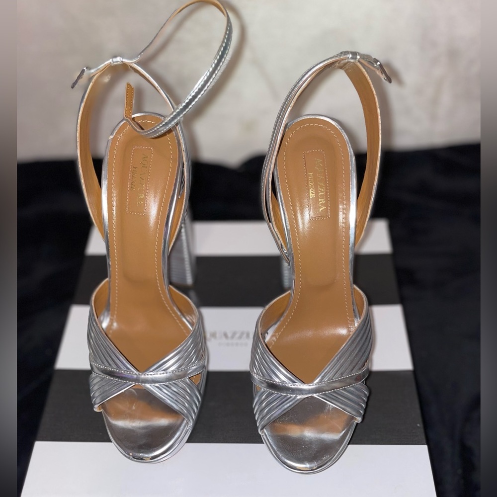 AQUAZZURA
Sundance 140 metallic leather platform sandals